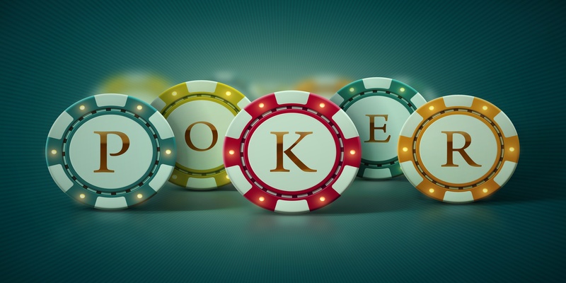 Một vài điểm khác nhau giữa Poker online và truyền thống